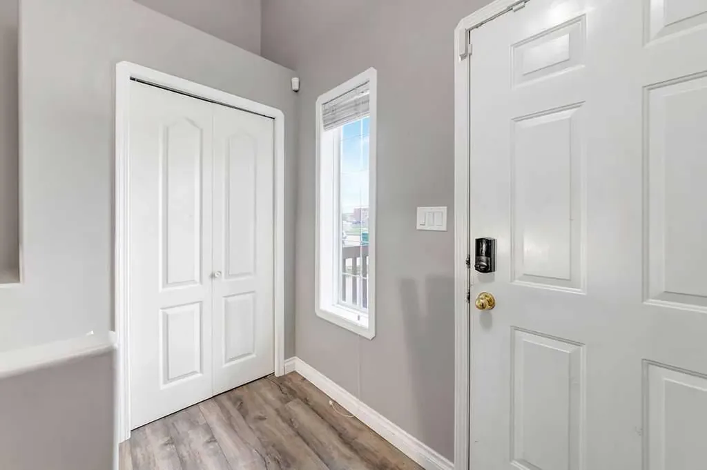 6814 39 Street Lloydminster AB T9V 2Z3