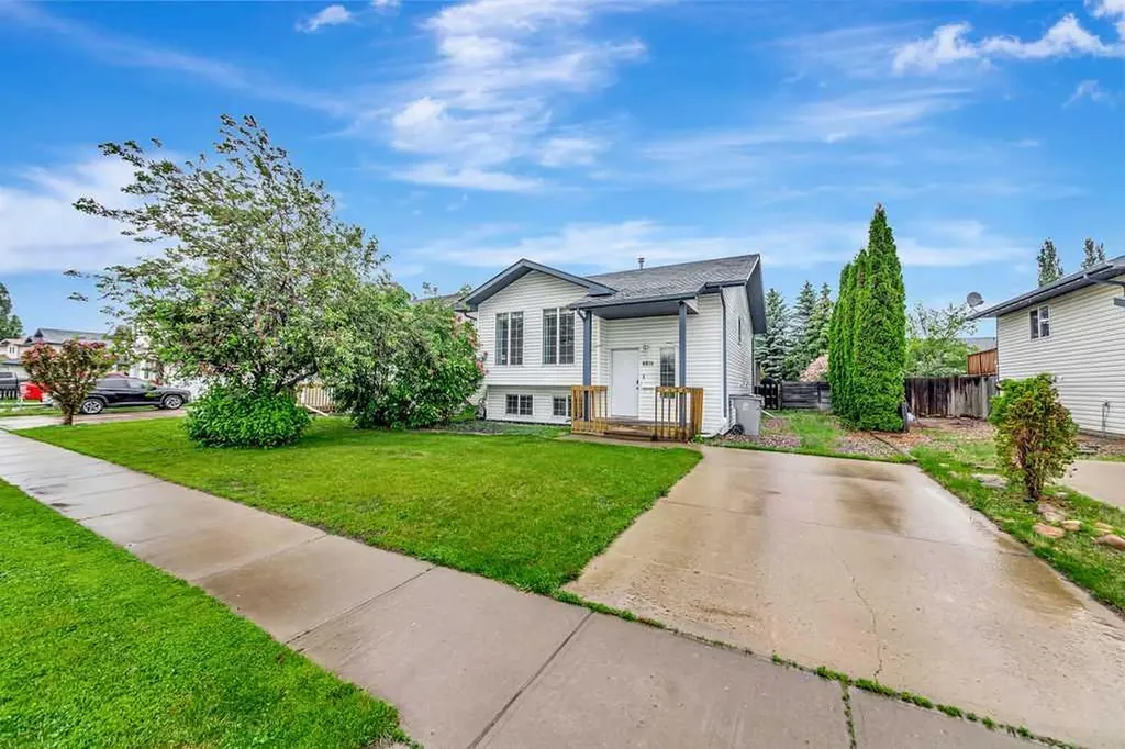 6814 39 Street Lloydminster AB T9V 2Z3