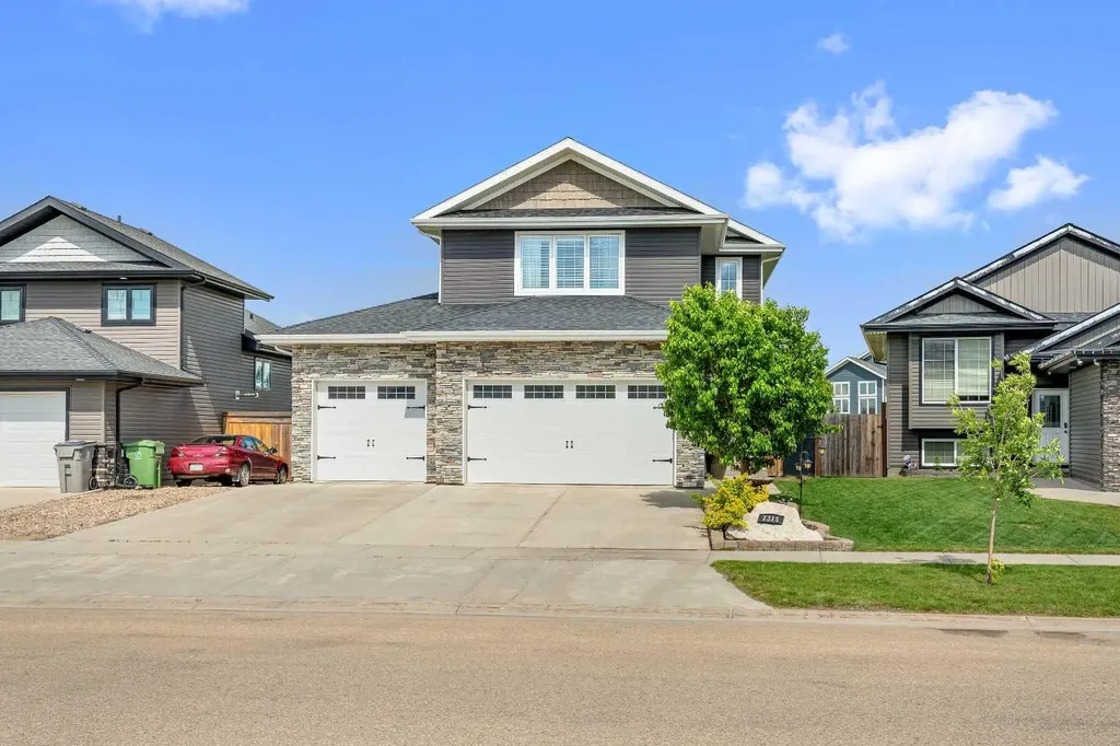 1315 47a Avenue Lloydminster SK S9V 2G6
