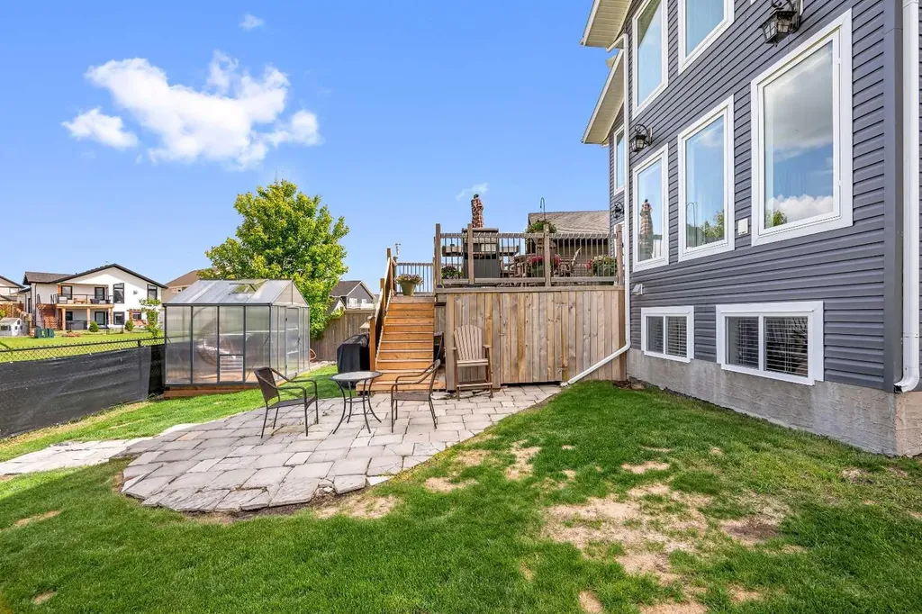 1315 47a Avenue Lloydminster SK S9V 2G6