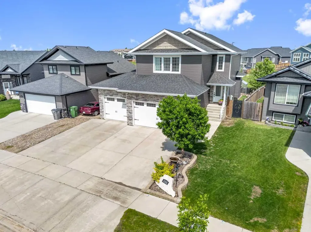 1315 47a Avenue Lloydminster SK S9V 2G6