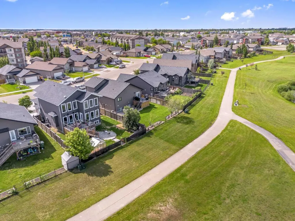 1315 47a Avenue Lloydminster SK S9V 2G6