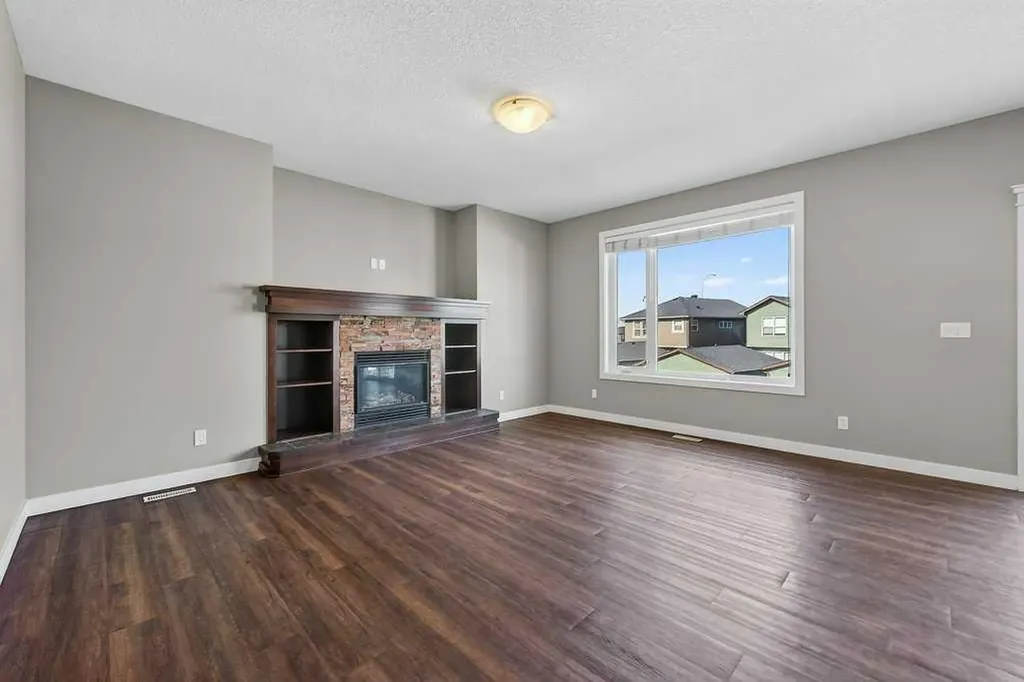 47 Evanscrest Way NW Calgary AB T3P 0P2