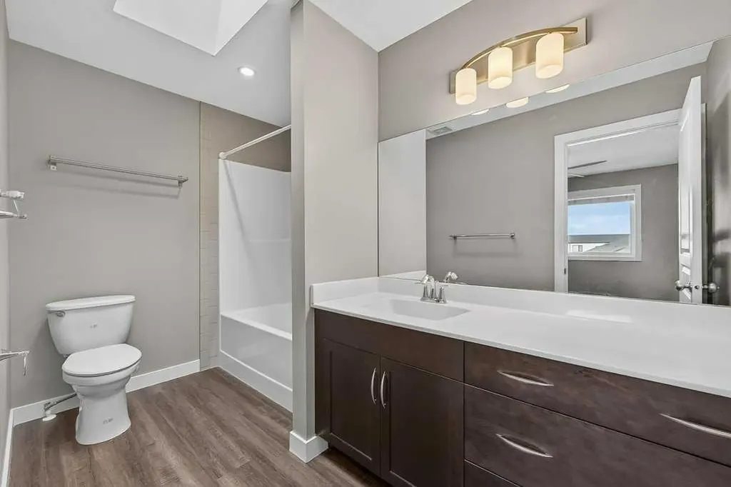 47 Evanscrest Way NW Calgary AB T3P 0P2