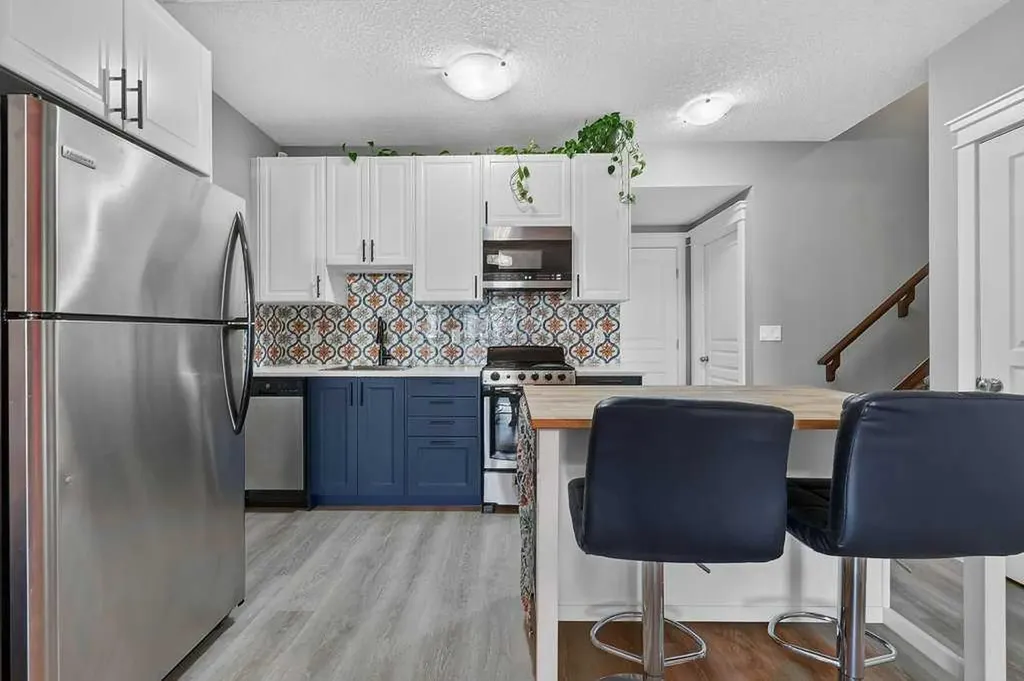 47 Evanscrest Way NW Calgary AB T3P 0P2