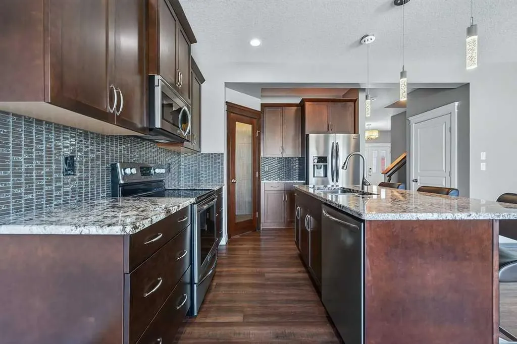 47 Evanscrest Way NW Calgary AB T3P 0P2