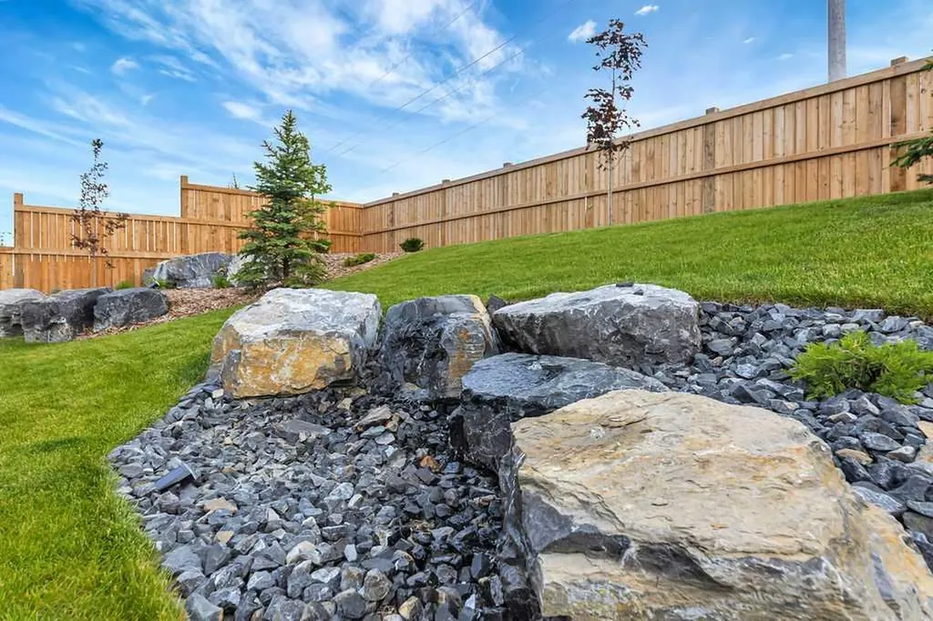 5913 13 Street Lloydminster AB T9V 3V3