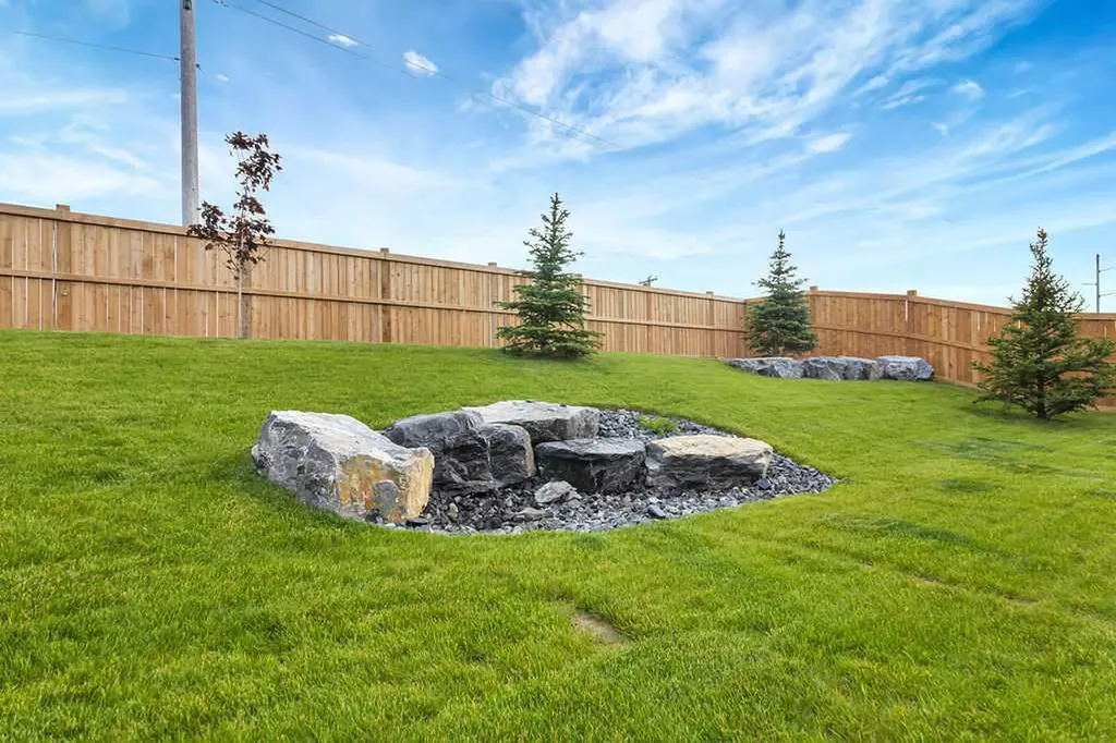5913 13 Street Lloydminster AB T9V 3V3