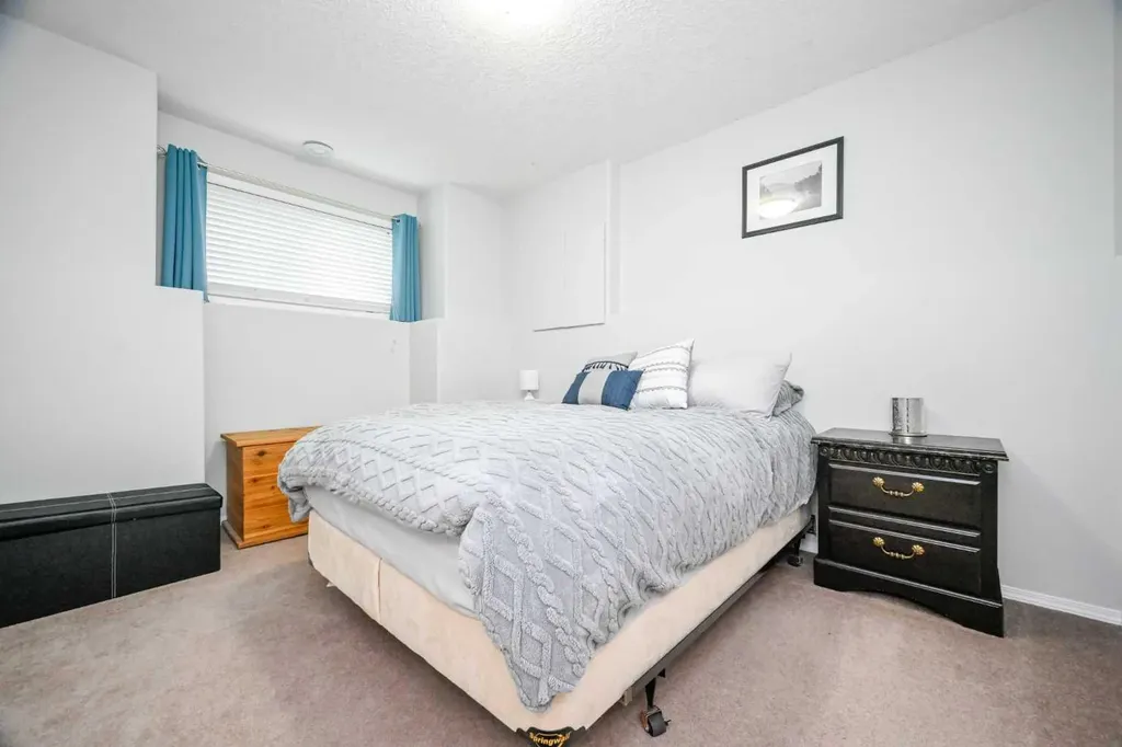 6613 97 Street Grande Prairie AB T8W 2W1