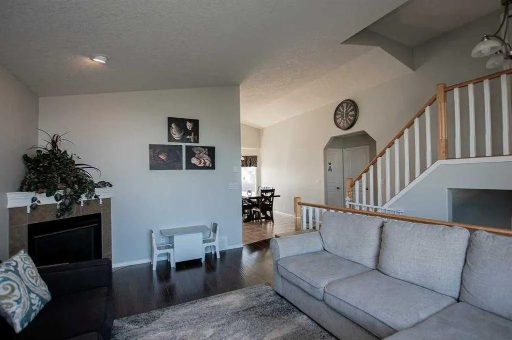 6613 97 Street Grande Prairie AB T8W 2W1