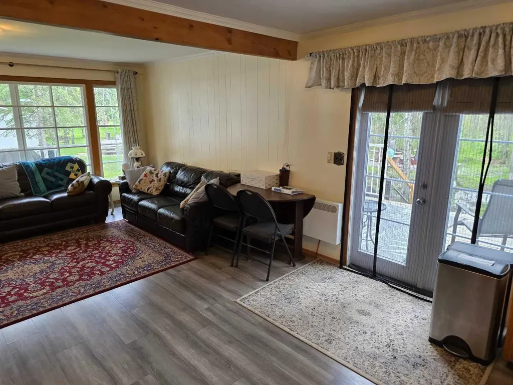 28126 Township Road 411 Rural Lacombe County AB T4L 2N3