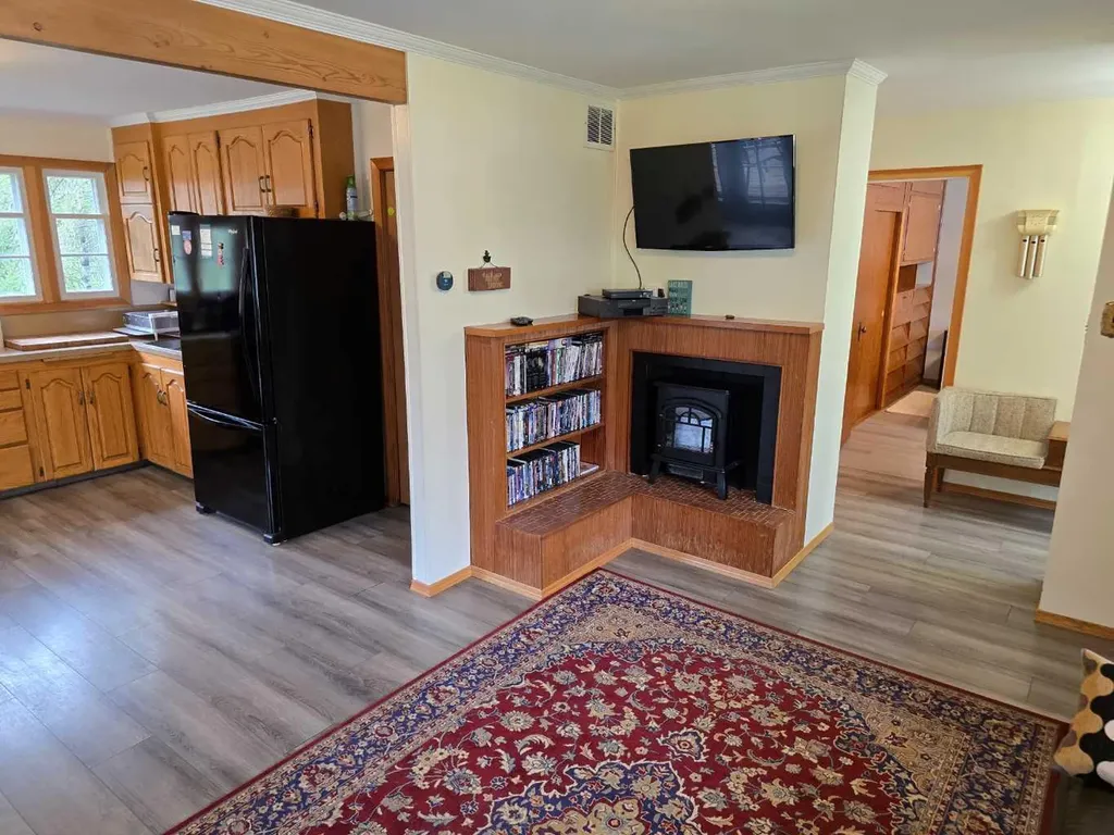 28126 Township Road 411 Rural Lacombe County AB T4L 2N3