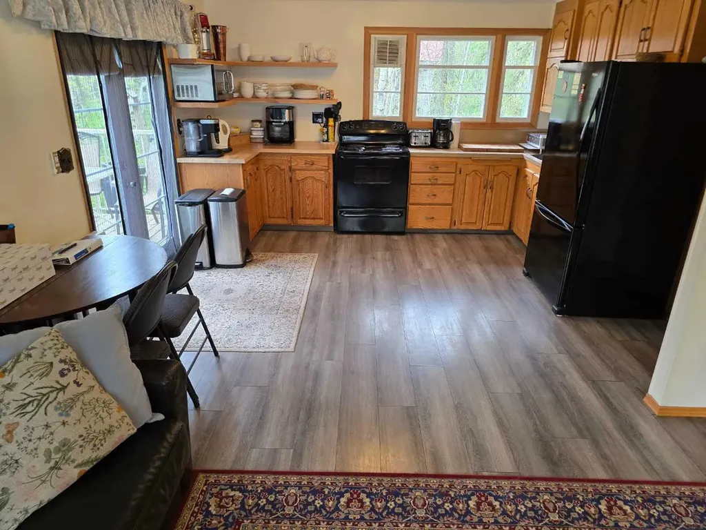 28126 Township Road 411 Rural Lacombe County AB T4L 2N3