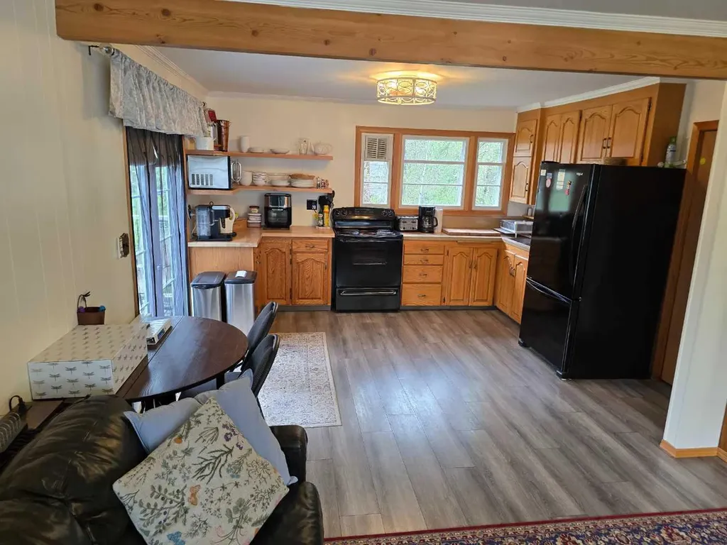 28126 Township Road 411 Rural Lacombe County AB T4L 2N3