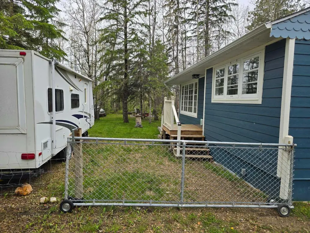 28126 Township Road 411 Rural Lacombe County AB T4L 2N3