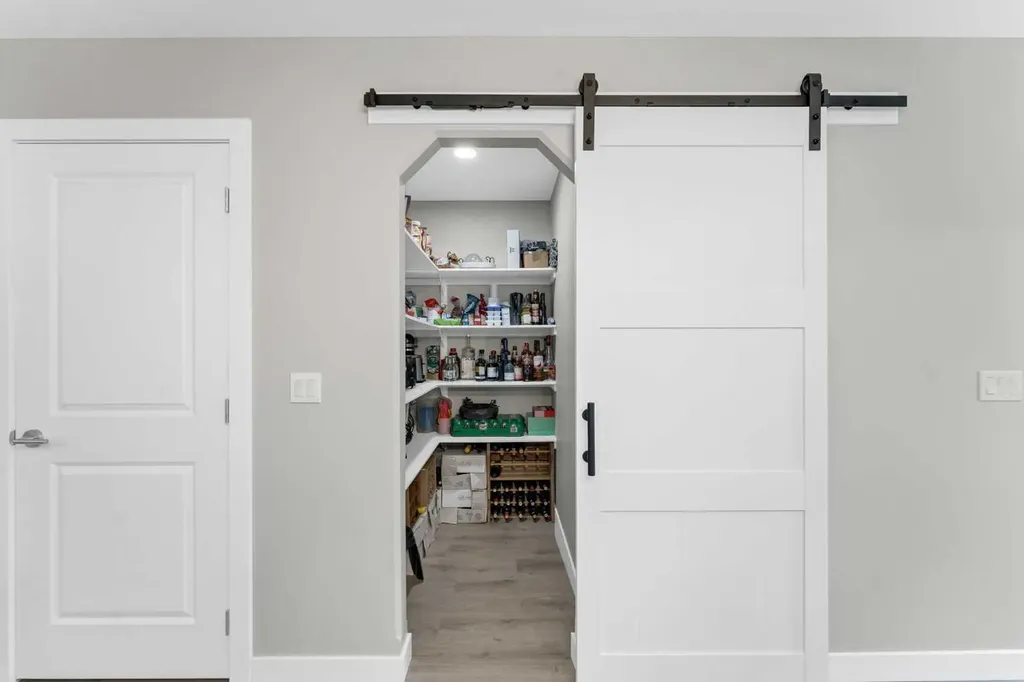 162 Somerset Way SE Medicine Hat AB T1B0C2