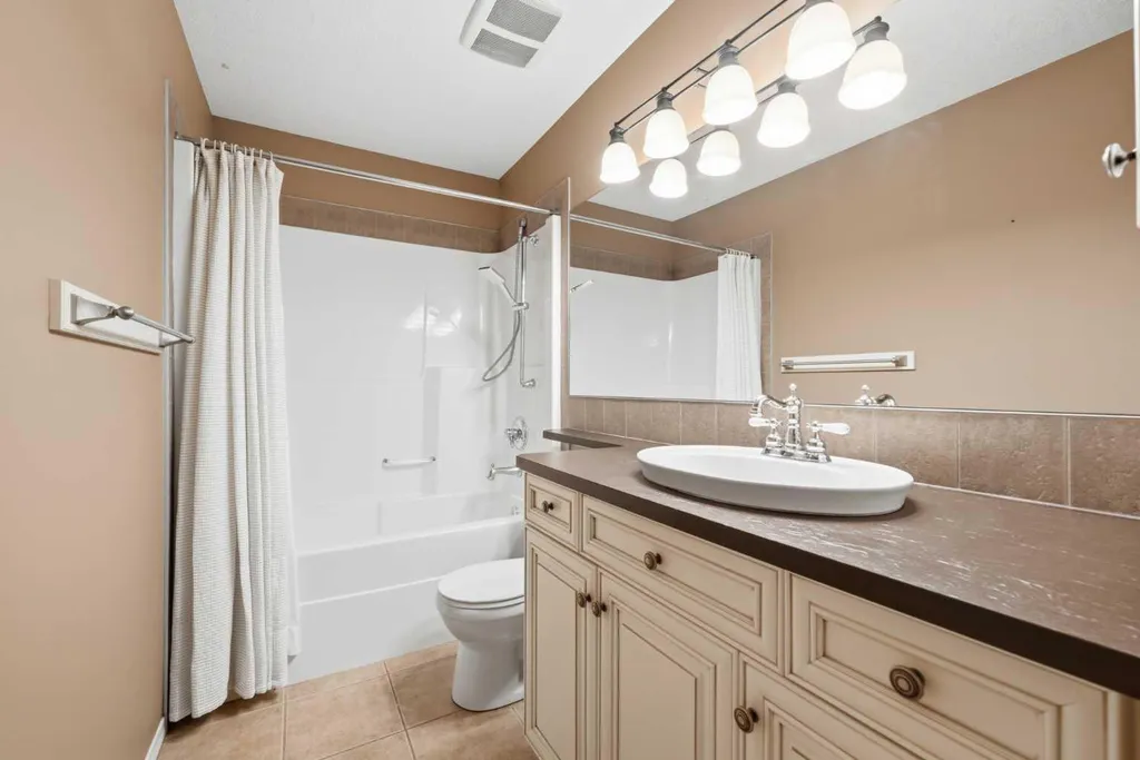 68 Auburn Sound Terrace SE Calgary AB T3M 1L6
