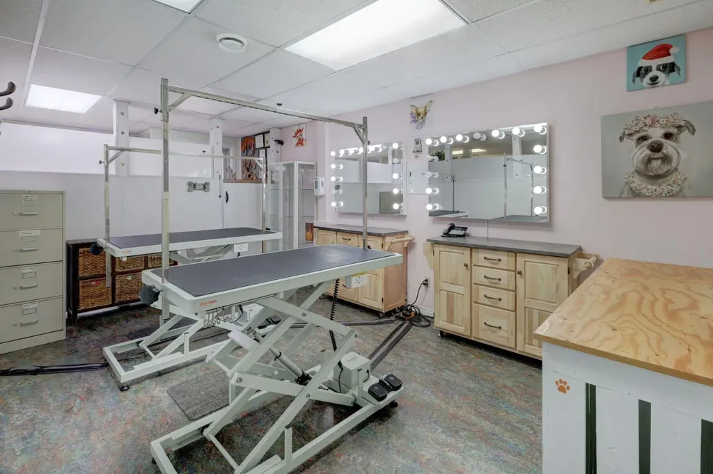 112 Kananaskis Way Canmore AB T1W2X2