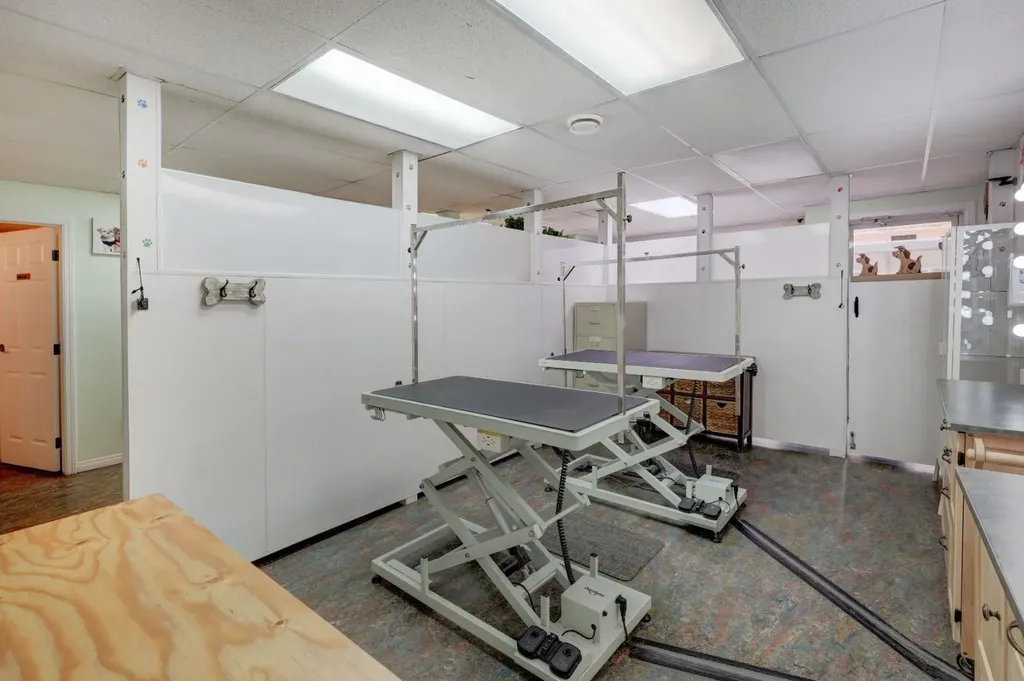 112 Kananaskis Way Canmore AB T1W2X2