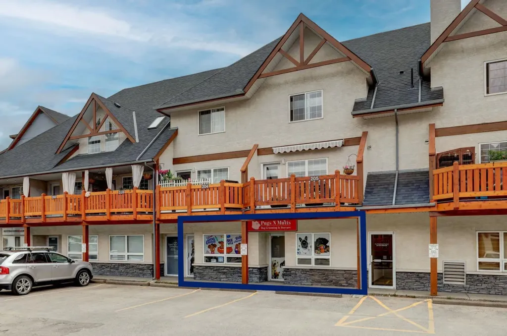 112 Kananaskis Way Canmore AB T1W2X2