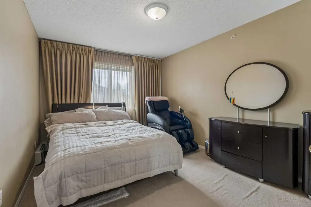 260 Shawville Way SE Calgary AB T2Y 3Z6