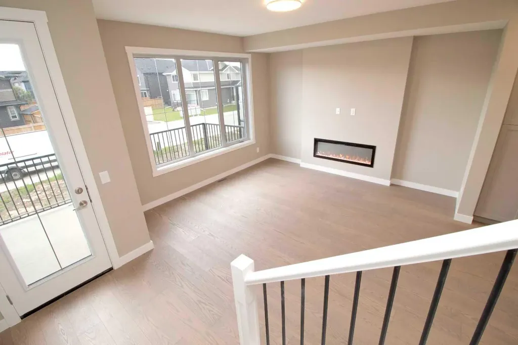 18 Sundown Place Cochrane AB T4C 3H2