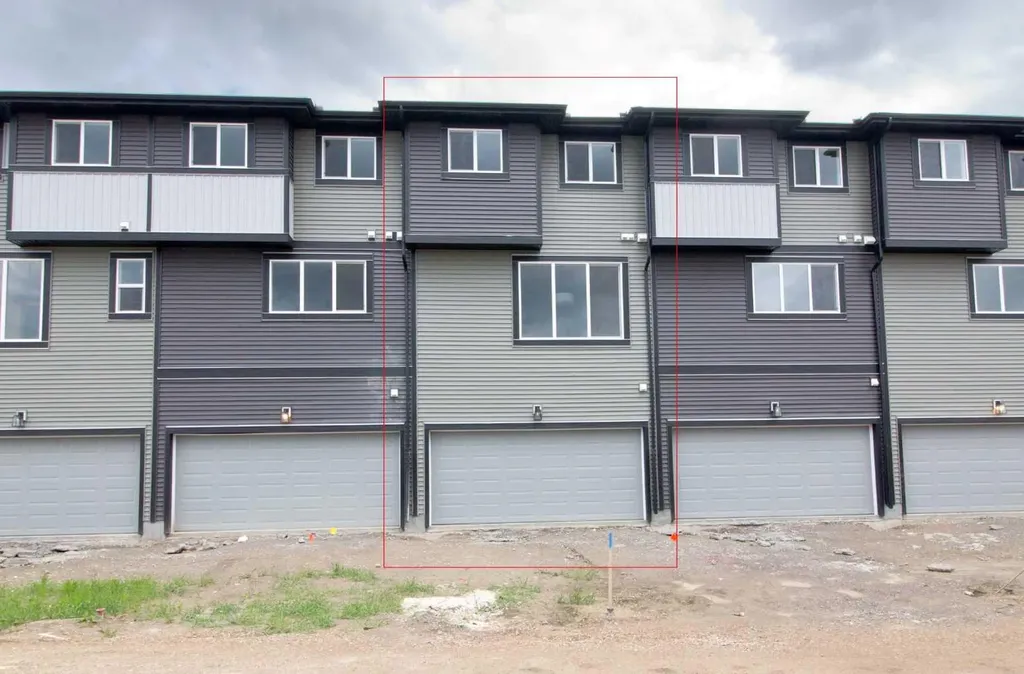 18 Sundown Place Cochrane AB T4C 3H2