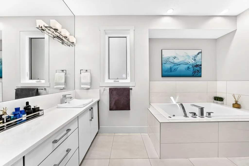 218 26 Avenue NW Calgary AB T2M 2C9