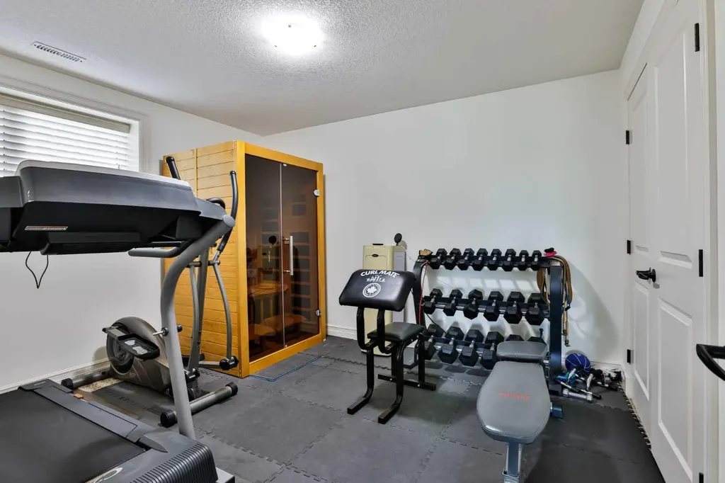 642 Canyonview Landing W Lethbridge AB T1K 5R9