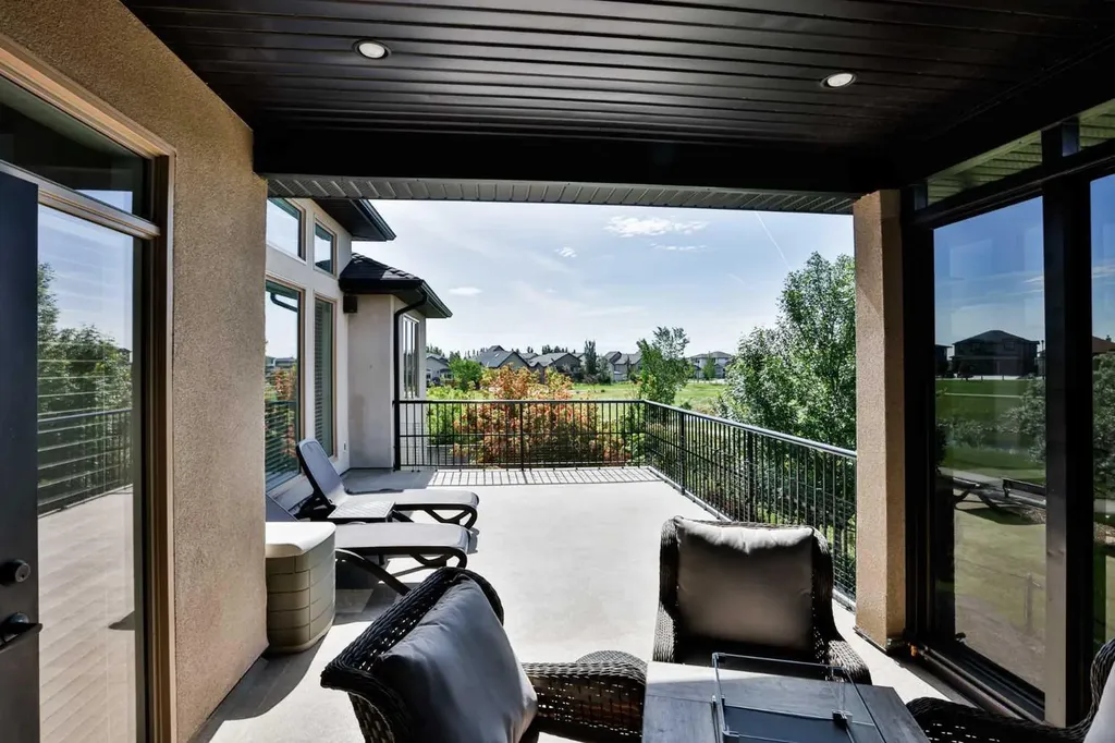 642 Canyonview Landing W Lethbridge AB T1K 5R9