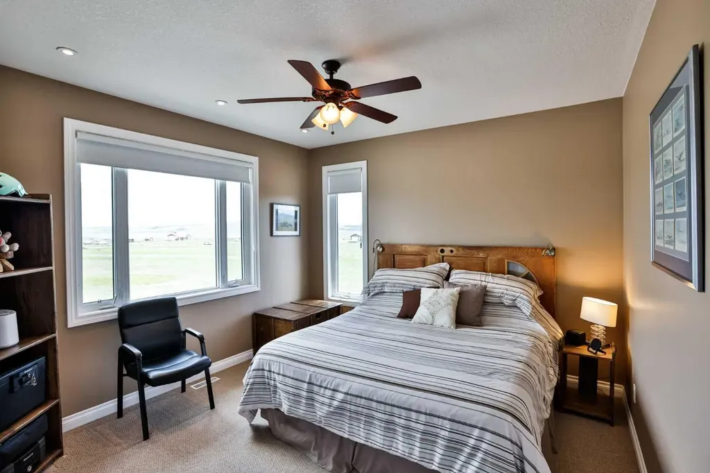 5 Walking Plow Estates Cowley AB T0K 0P0