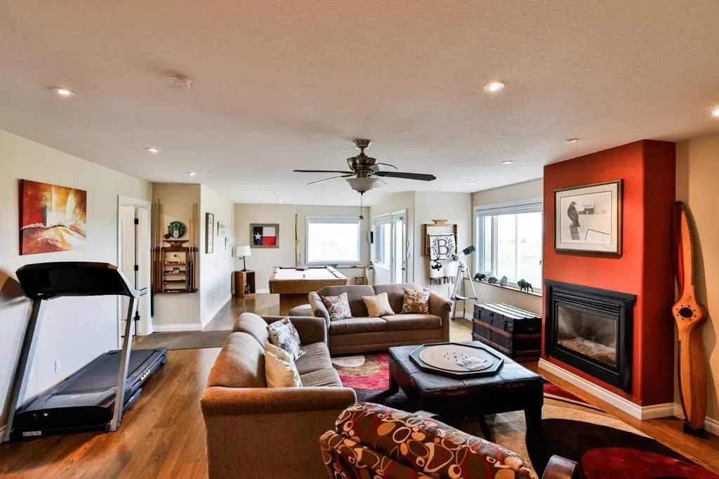 5 Walking Plow Estates Cowley AB T0K 0P0