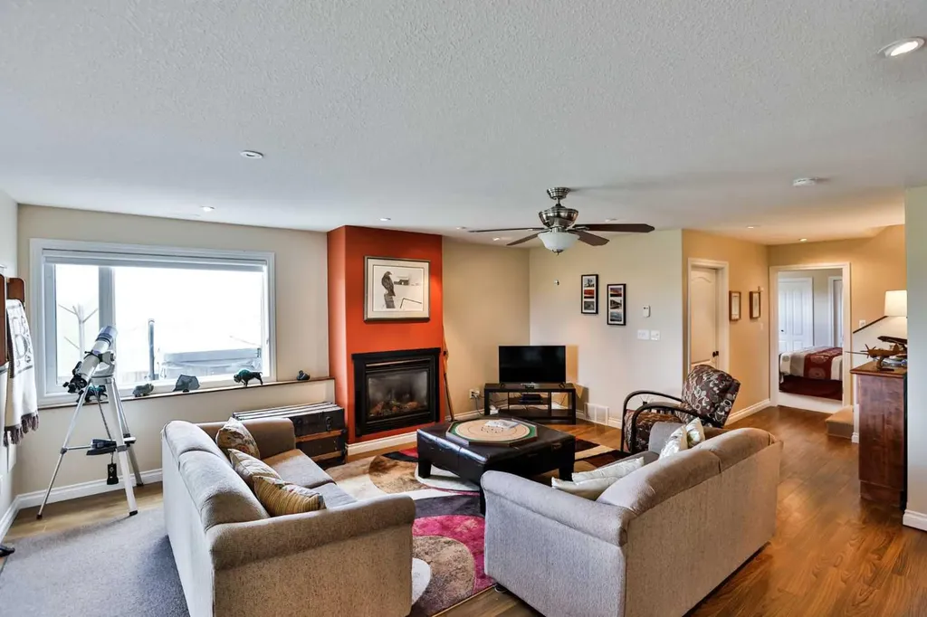 5 Walking Plow Estates Cowley AB T0K 0P0