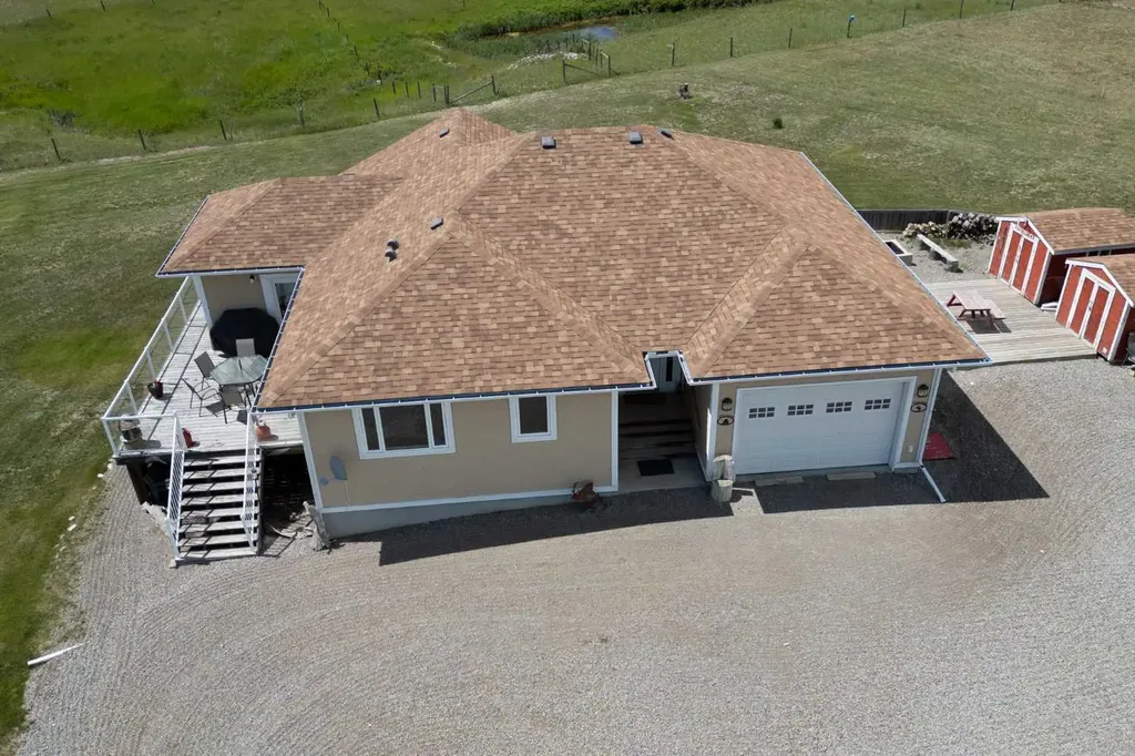 5 Walking Plow Estates Cowley AB T0K 0P0