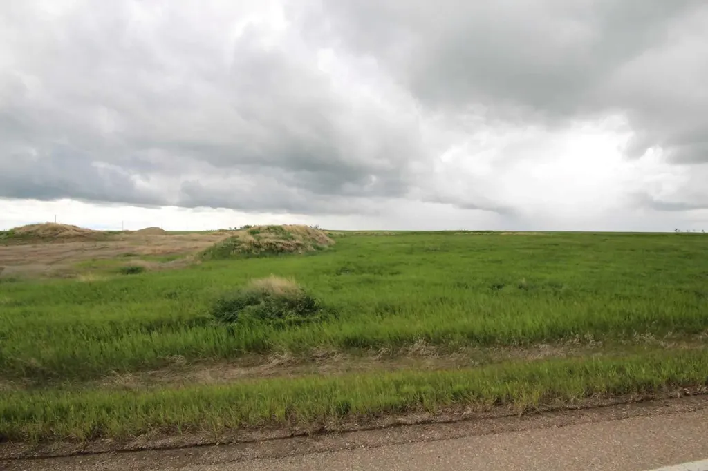 271016 Township Road 264 Rural Rocky View County AB T0M1B0
