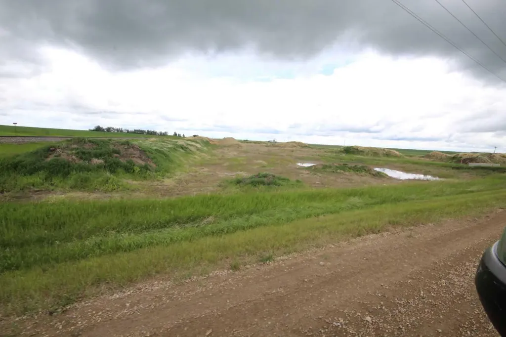 271016 Township Road 264 Rural Rocky View County AB T0M1B0