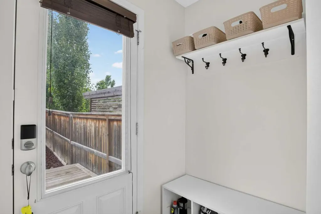60 Auburn Bay Boulevard SE Calgary AB T3M 0V7