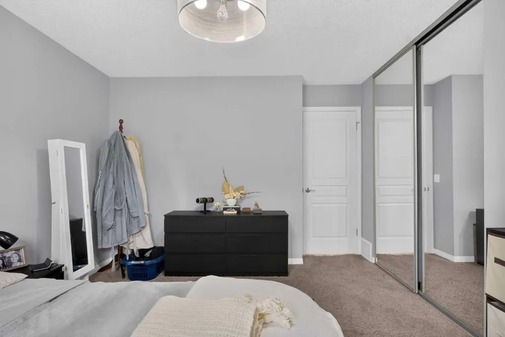 60 Auburn Bay Boulevard SE Calgary AB T3M 0V7