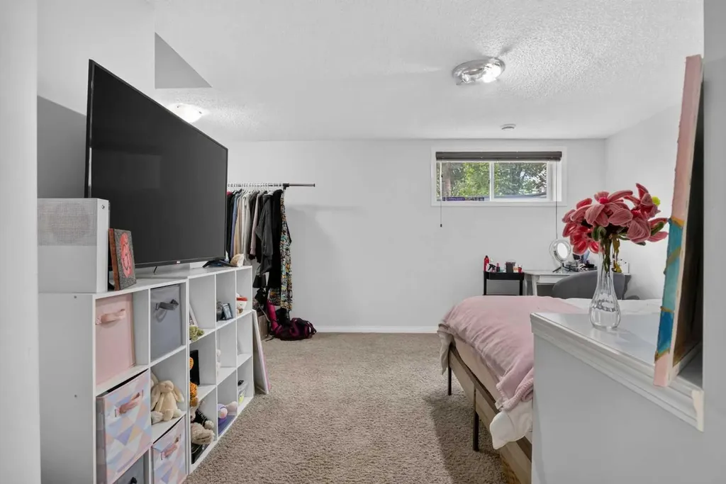 60 Auburn Bay Boulevard SE Calgary AB T3M 0V7