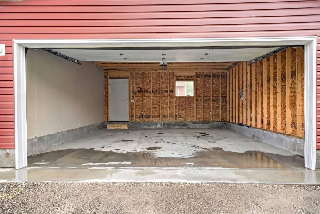 60 Auburn Bay Boulevard SE Calgary AB T3M 0V7