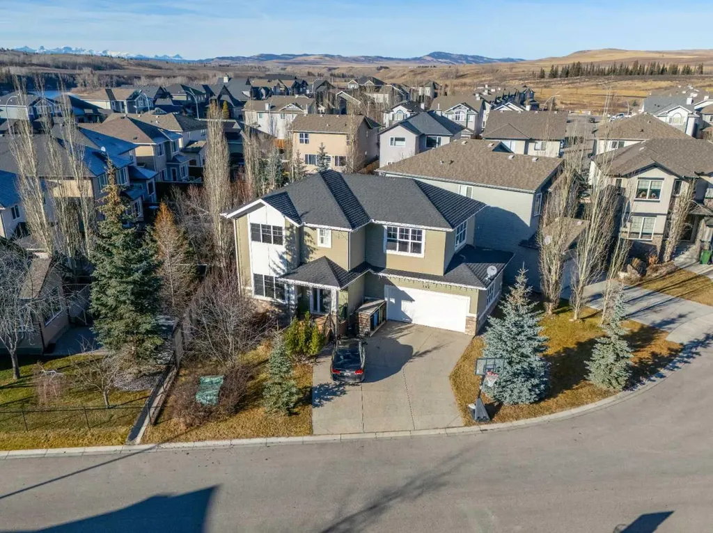 142 West Pointe Circle Cochrane AB T4C 0C2