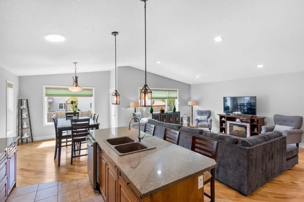 29 Sandpiper Drive Didsbury AB T0M0W0