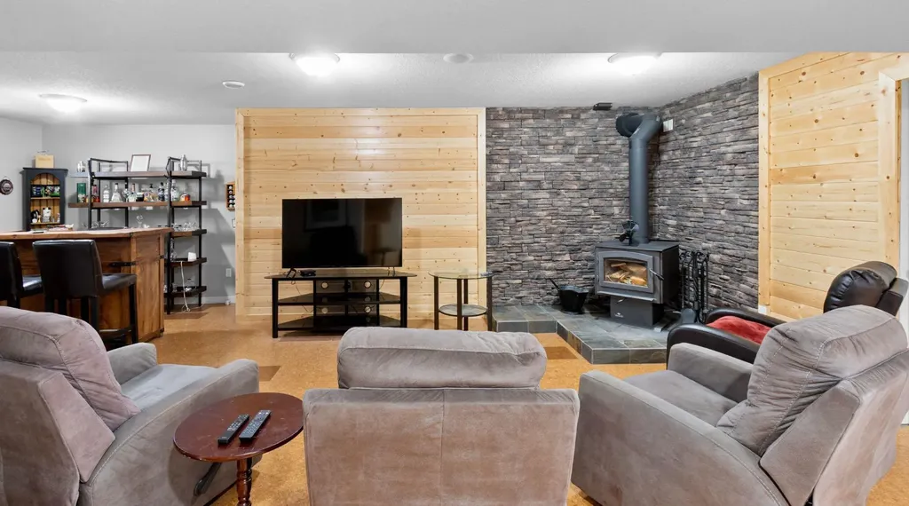 29 Sandpiper Drive Didsbury AB T0M0W0
