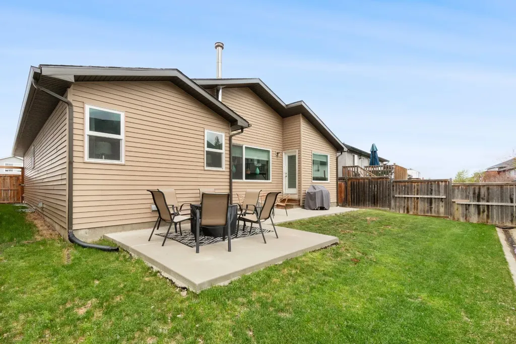 29 Sandpiper Drive Didsbury AB T0M0W0