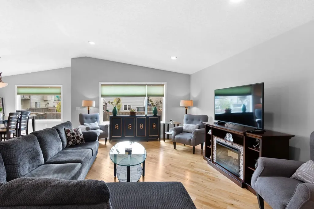 29 Sandpiper Drive Didsbury AB T0M0W0