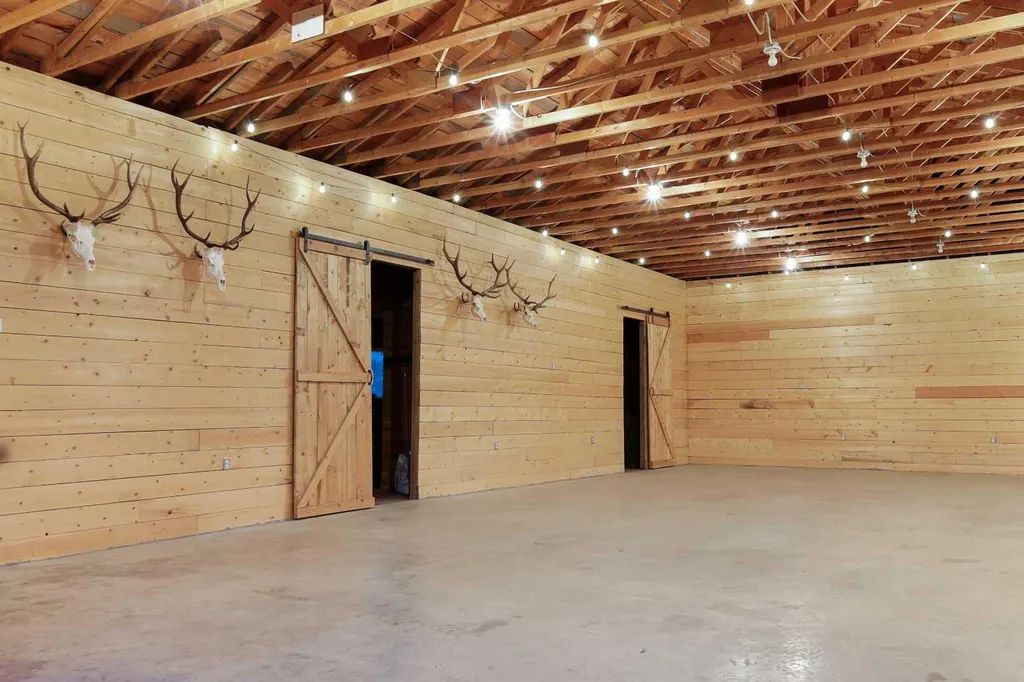 260195 274 Range Road Rural Rocky View County AB T4A 1J1