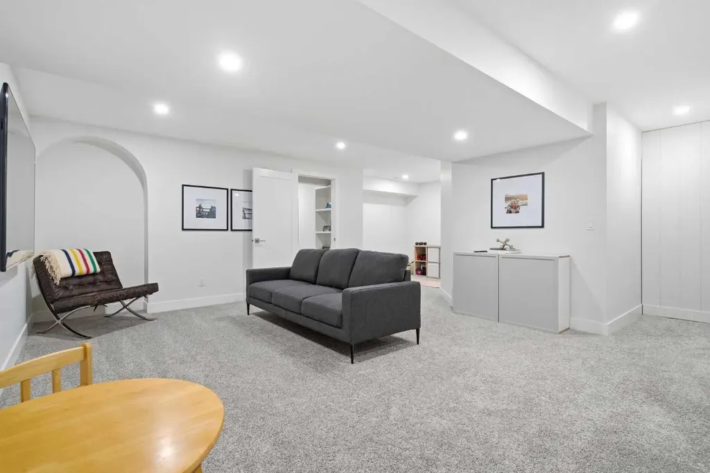 234 Mahogany Passage SE Calgary AB T3M 2J8