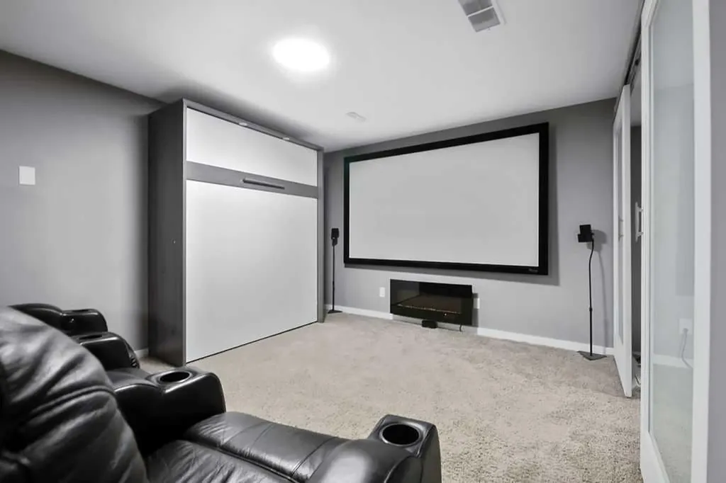 113 Harvest Oak Rise NE Calgary AB T3K 4T9