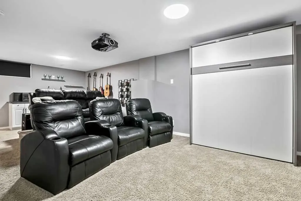 113 Harvest Oak Rise NE Calgary AB T3K 4T9
