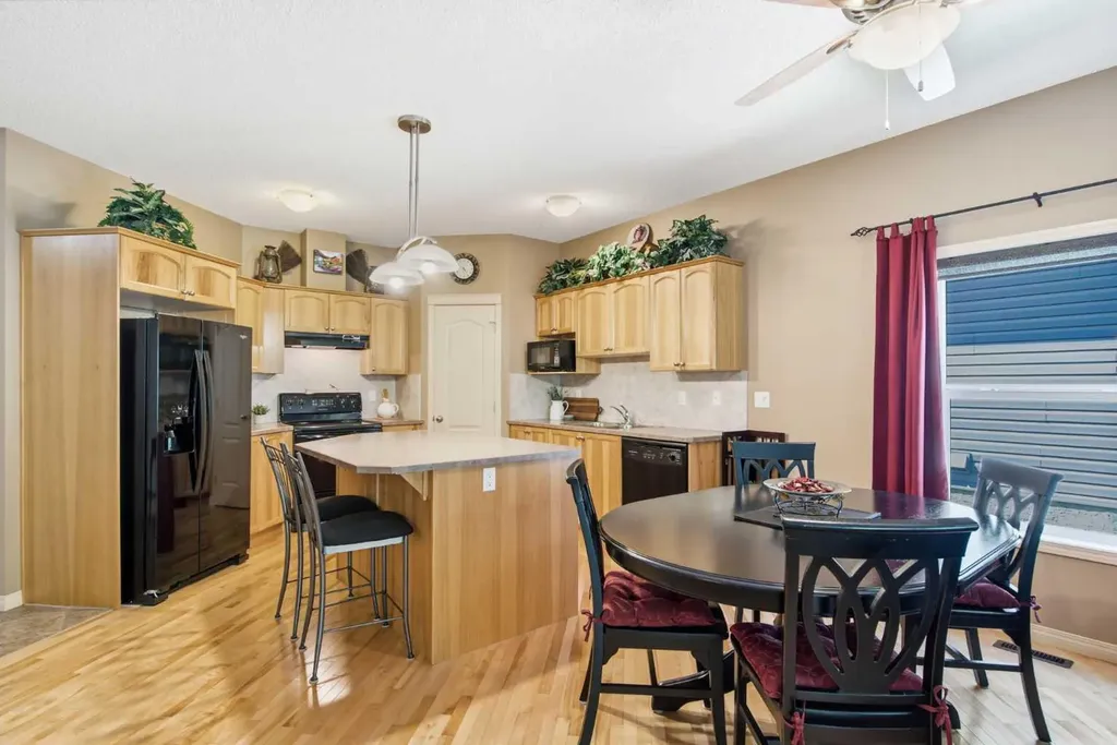 925 Imperial Drive Diamond Valley AB T0L2A0